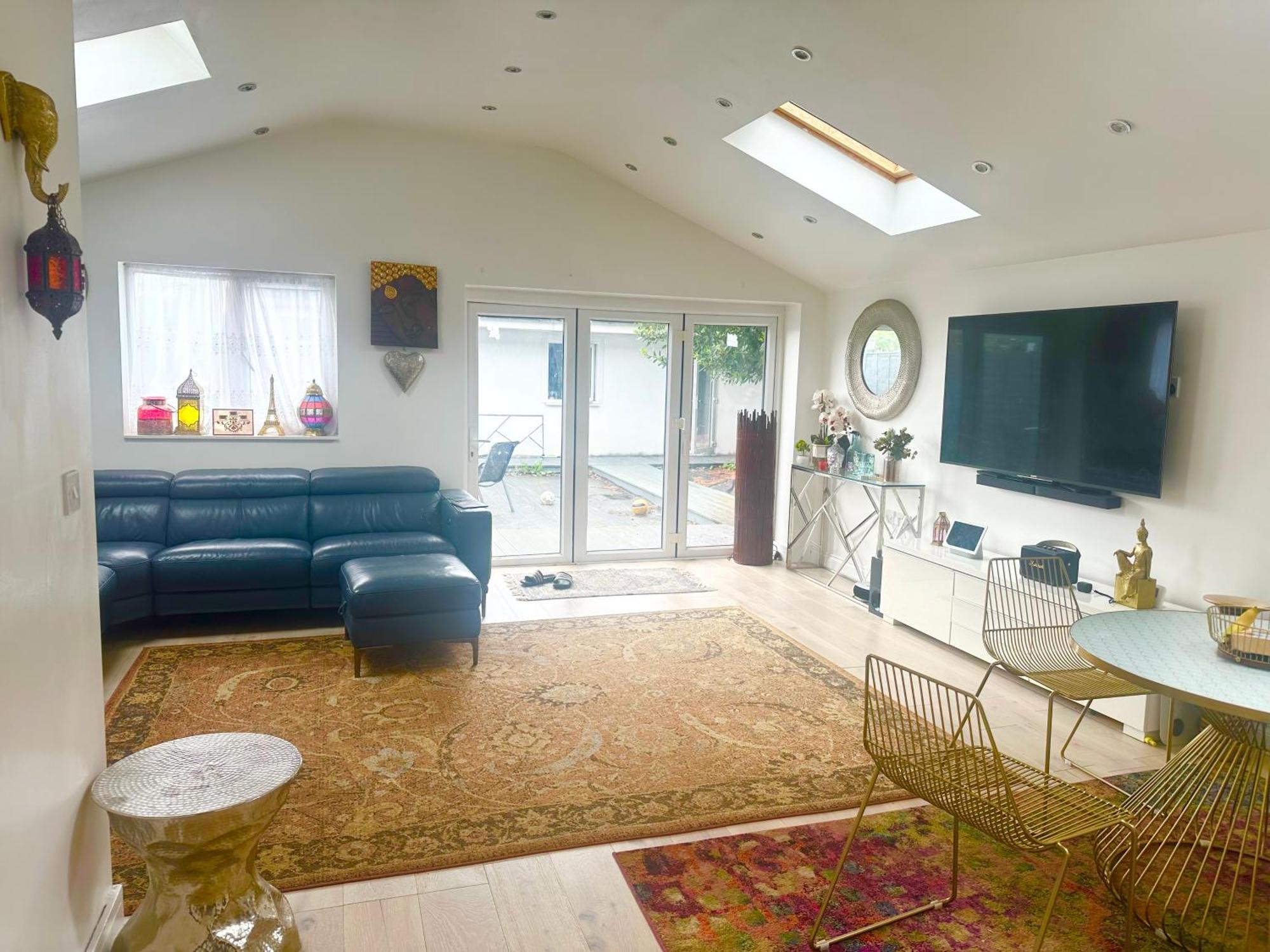 Beautiful Home In London With Easy Access To Central London Sutton  Kültér fotó